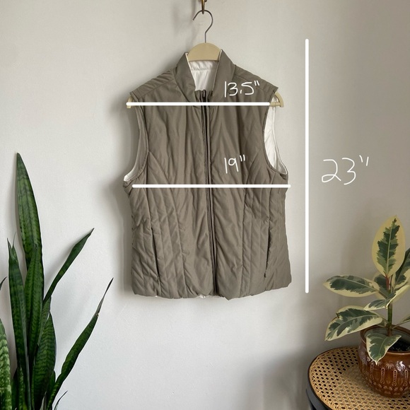 Reversible vest - Picture 4 of 5